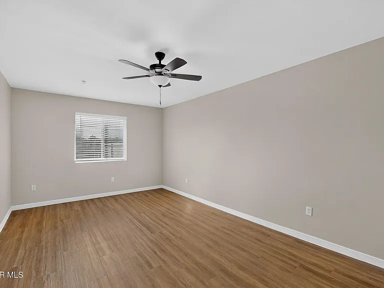 1483 Osullivan Dr #B — Photo 20