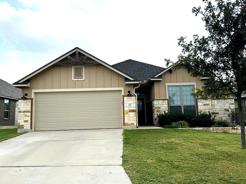 1st image of 507 Wyndcrest Dr