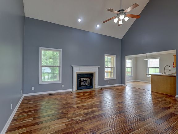 5th image of 2536 Tennyson Dr