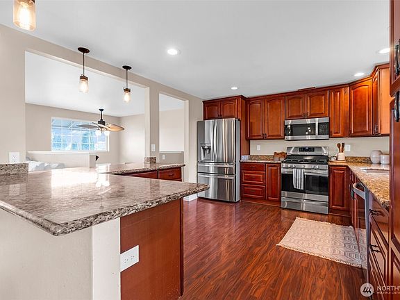 4th image of 8602 232nd Street Ct E