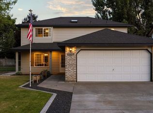 5207 Crane Dr, West Richland, WA
