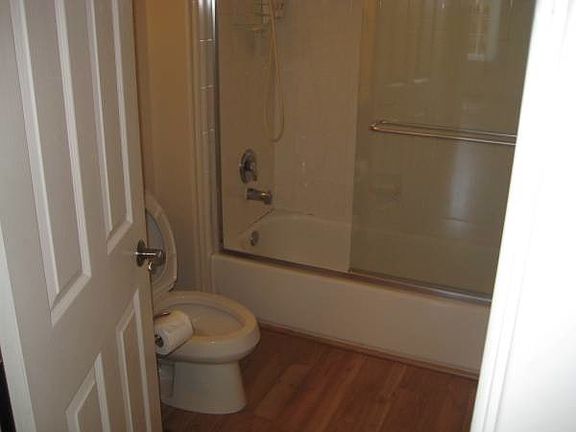 3rd image of 210 N Murphy Ave