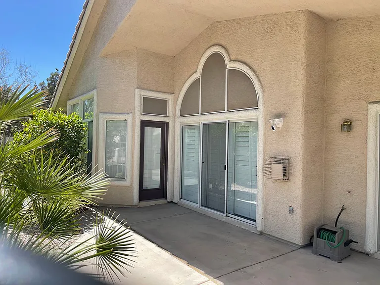 135 Wildhorn Ct — Photo 27