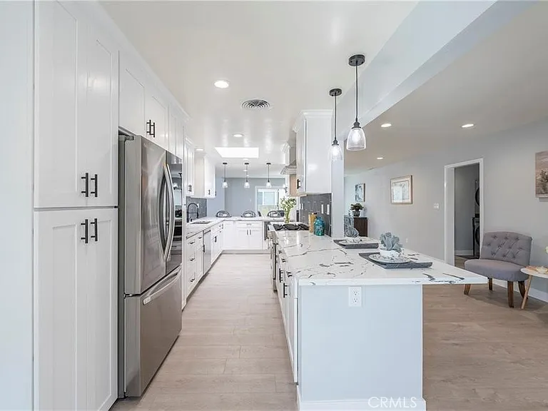 5130 Carmelynn St — Photo 16