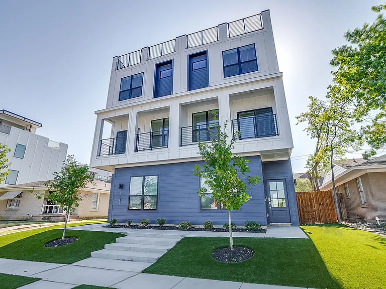 3141 McCart Ave — Photo 4