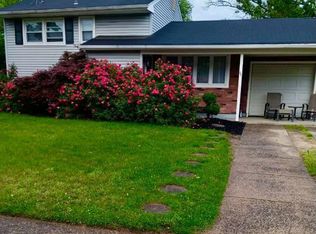 35 Mac Knight Dr, Pine Hill, NJ 08021