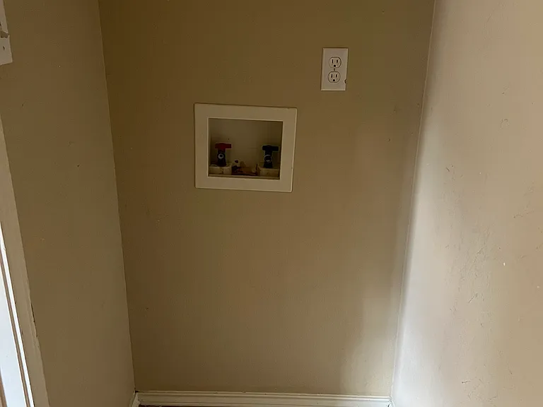 817 Sonesta Dr #3 — Photo 6