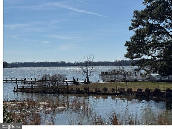 5th image of 108 Little Harbor Way