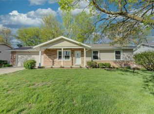 337 Timberidge Dr, Saint Peters, MO