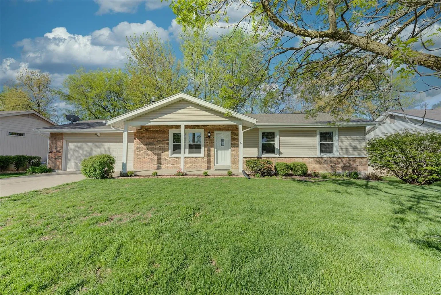337 Timberidge Dr photo 1