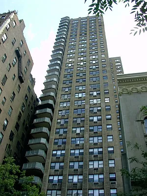 Sold by Corcoran | media 6