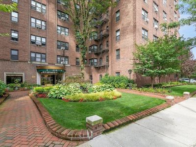 69-10 Yellowstone Boulevard #616, Forest Hills, NY, 11375