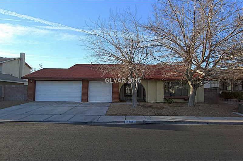 1st image of 1751 Sandalwood Ln