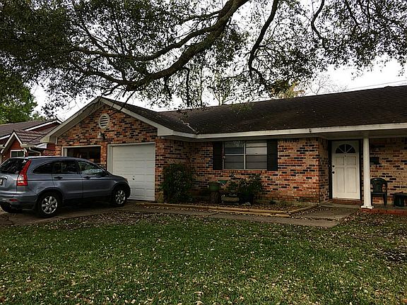 2nd image of 2301 Willow Blvd