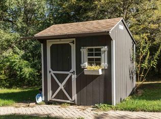 W8260 County Rd E, Oxford, WI 53952