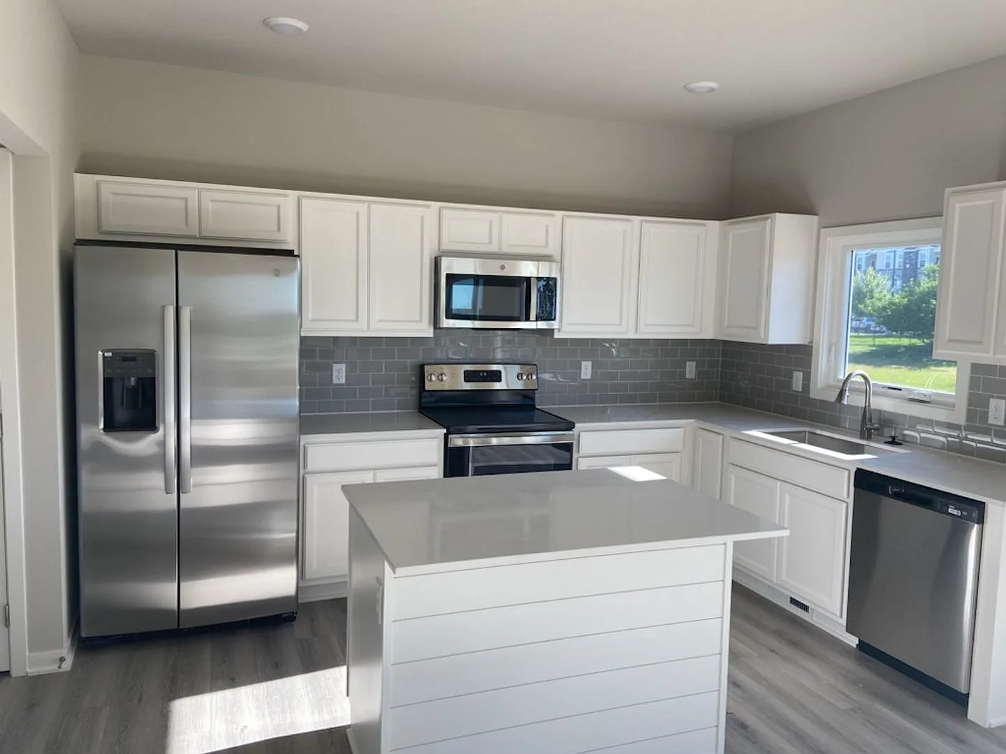 Luxury New Construction Home with Attached 2 Car Garage! — Photo 2