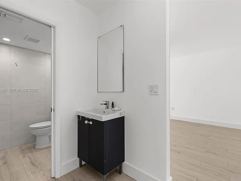 225 E Enid Dr #44 — Photo 43