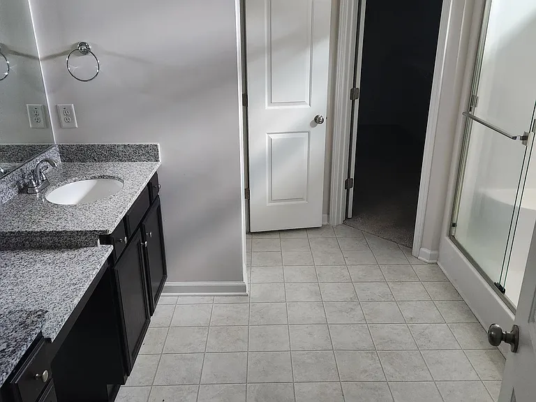 257 Cassingham Ln — Photo 10