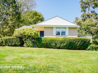 1886 Anderson Ave, Coraopolis, PA 15108