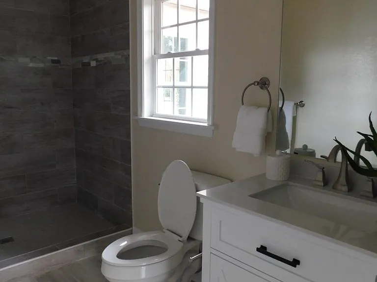 108 S Griffin St — Photo 12