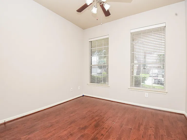 6014 Starbrook Creek Dr — Photo 21