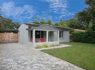 825 SW 11th Ct, Fort Lauderdale, FL 33315