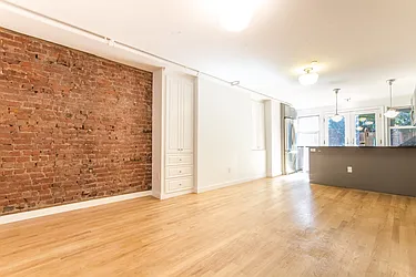 Rented by Twyford Real Estate