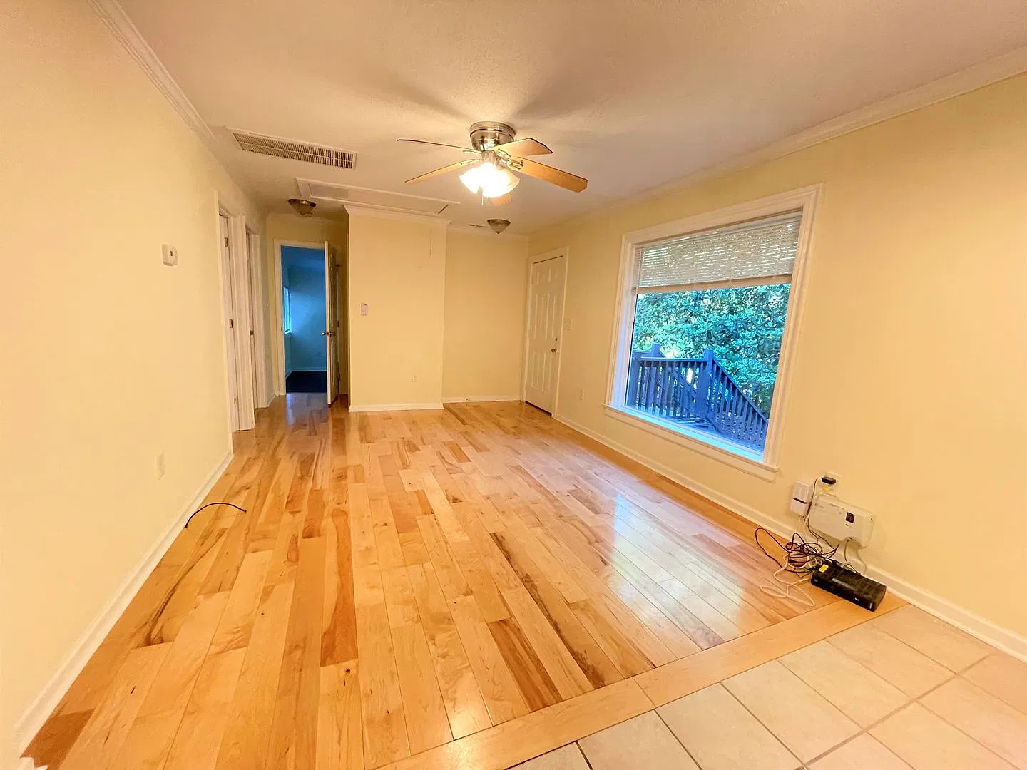Sweet 3br duplex on Stephens St.! Walk to UNC next school year! — Photo 2
