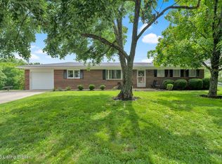 16 Woodson Ct, Taylorsville, KY 40071