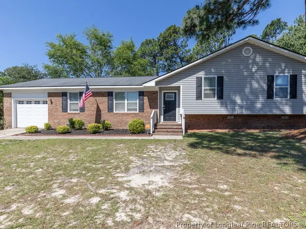 5991 Lake Trail Dr, Fayetteville, NC 28304