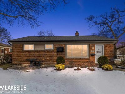 21708 Dexter Ct, Warren, MI, 48089