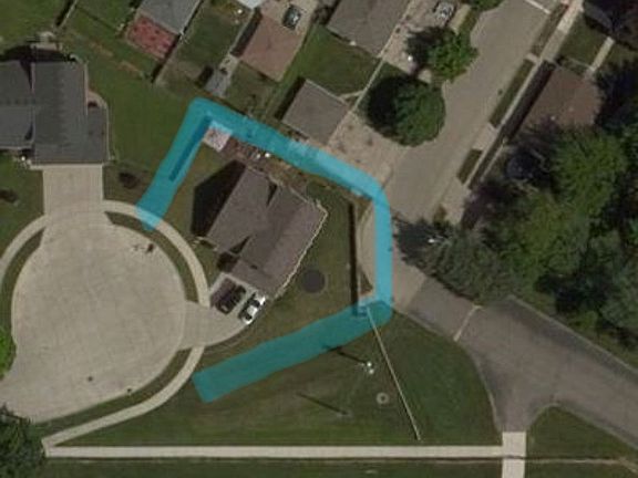2nd image of 22623 Dorion St