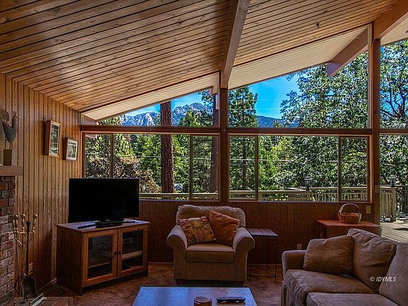 3rd image of 25621 Cedar Glen Dr