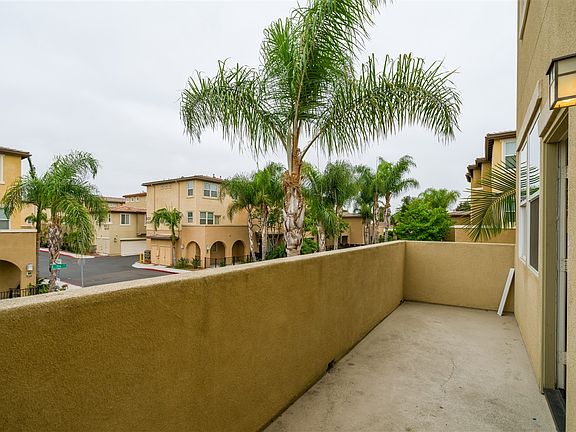 4th image of 700 Paradise Way