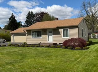 46329 Huling St, Shelby Township, MI 48317