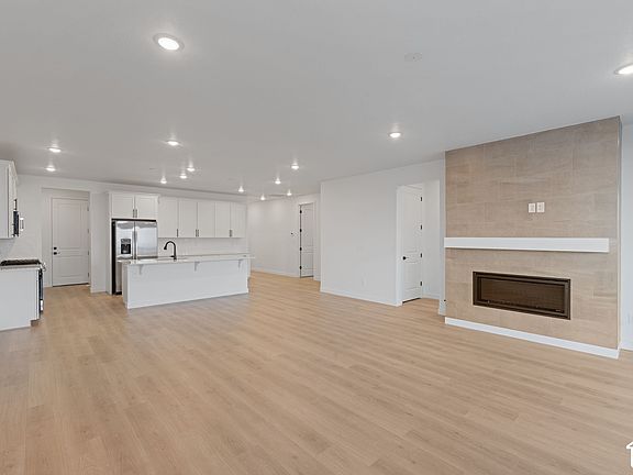 3rd image of 2177 S 4140 W #64