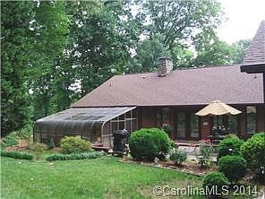 2nd image of 2808 Wimbledon Dr