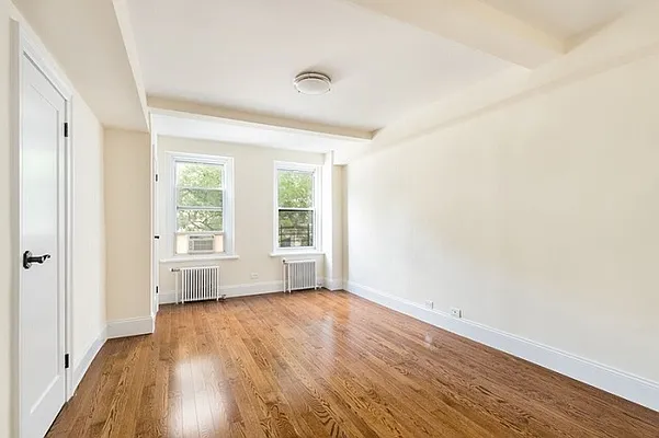 Rented by Brown Harris Stevens | media 22