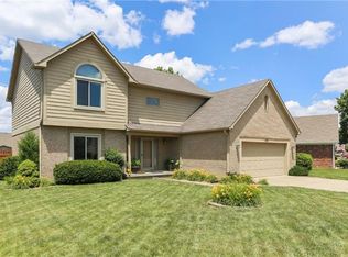 674 Leah Way, Greenwood, IN