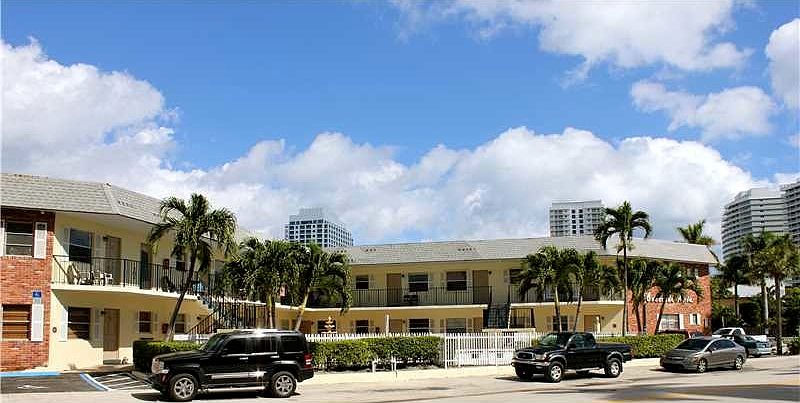 1st image of 512 Bayshore Dr APT 107