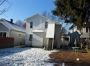 2nd image of 36 Donald St