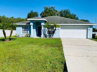 427 Eagle Dr, Poinciana, FL 34759
