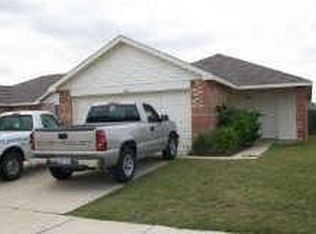 1425 Castle Ridge Rd, Fort Worth, TX 76140