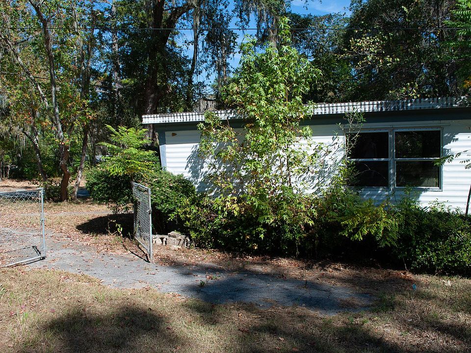 1st image of 3041 Connie Dr