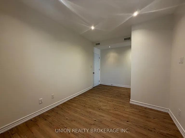 85 Beech Ave #7 — Photo 6