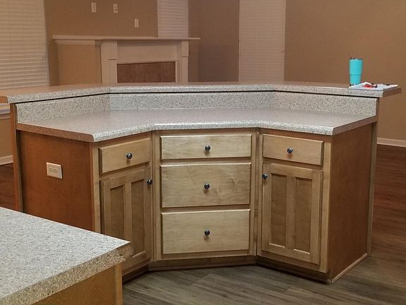 5th image of 4306 Genevieve Dr