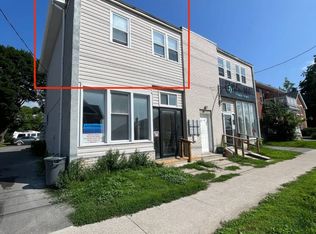 108 Mississaga St W #D, Orillia, ON L3V 3B1