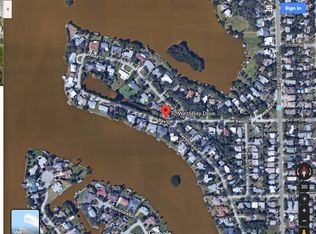 74 W Bay Dr, Cocoa Beach, FL 32931