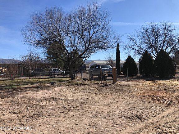 2nd image of 3264 E Clinton Ln