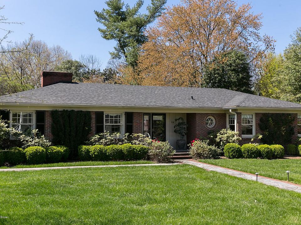 RealTourCast - J Stough - Smithfield (11